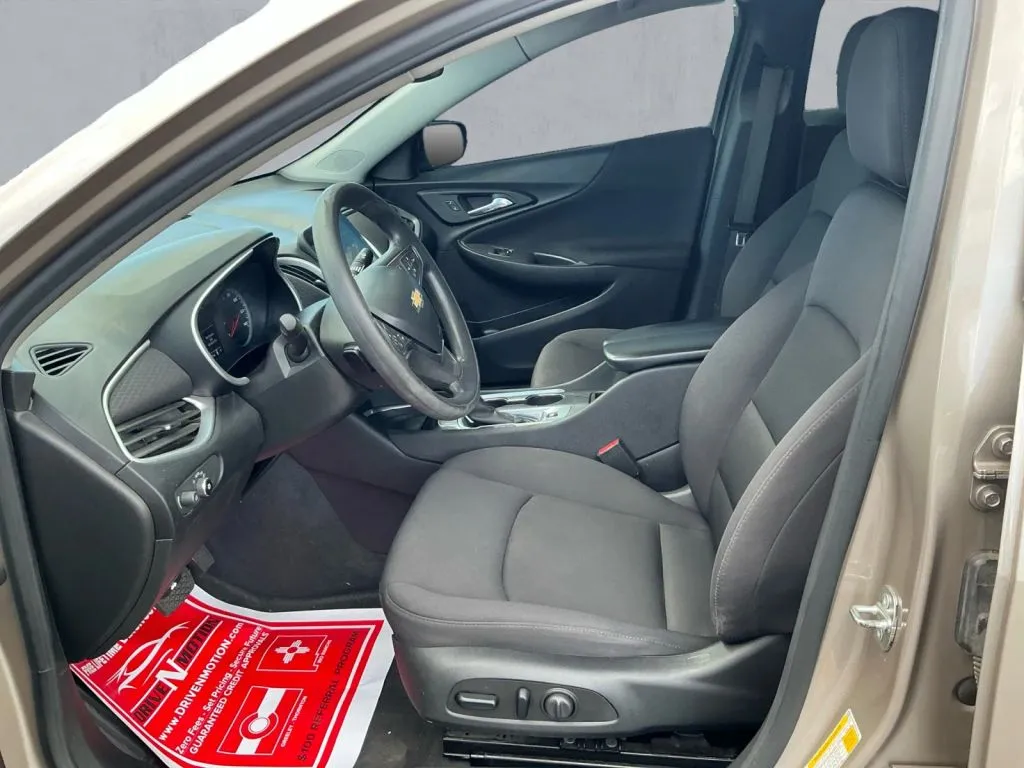 Chevrolet Malibu photo 12