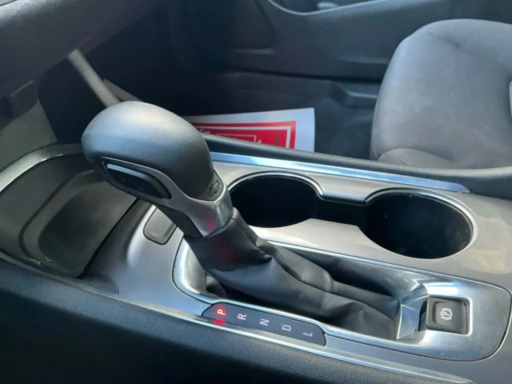 Chevrolet Malibu photo 34