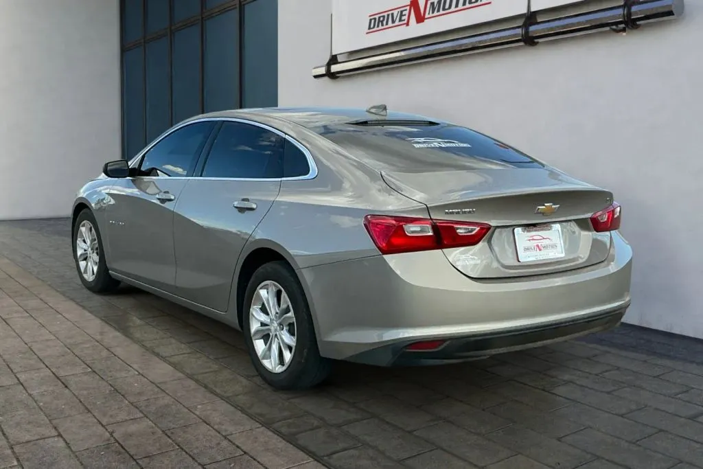 Chevrolet Malibu photo 6