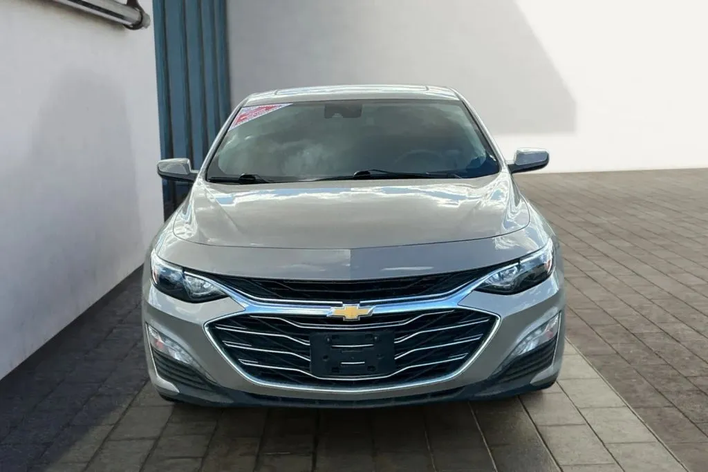 Chevrolet Malibu photo 8
