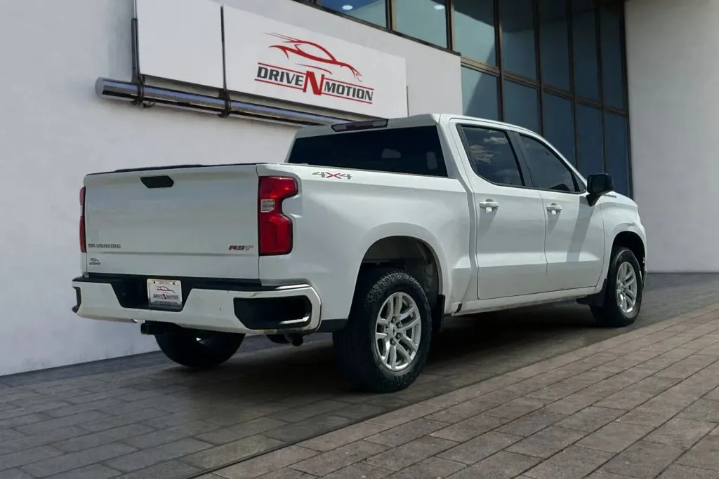Another view of 2019 Chevrolet Silverado 1500 Crew Cab RST Pickup 4D 5 3/4 ft for sale in Rio Rancho, NM at Drive N-Motion Rio Rancho
