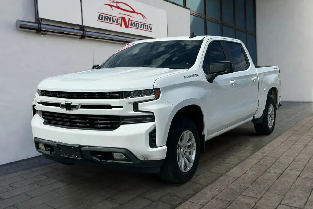 Chevrolet Silverado photo 6