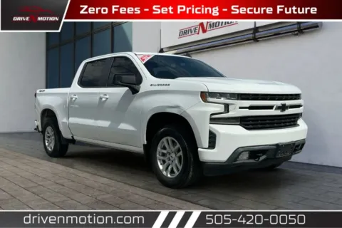 White 2019 Chevrolet Silverado 1500 Crew Cab RST Pickup 4D 5 3/4 ft for sale in Rio Rancho, NM