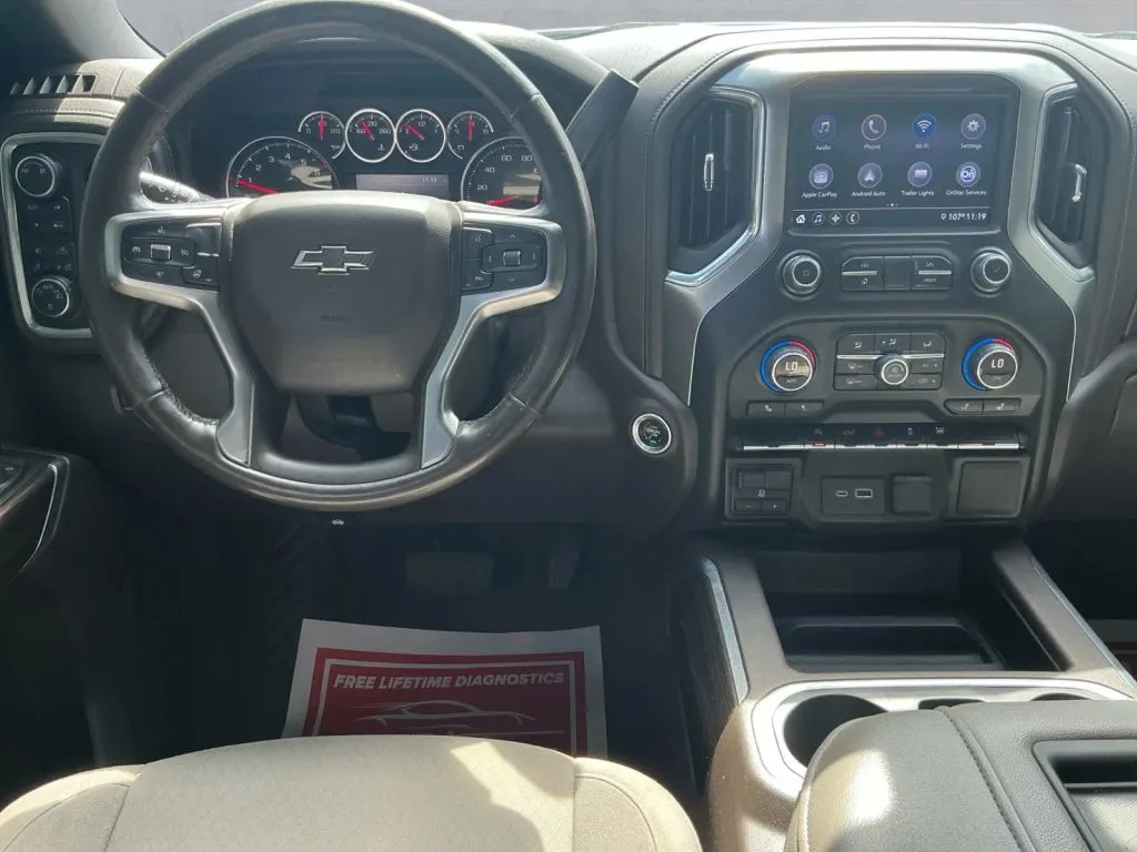 Chevrolet Silverado photo 13