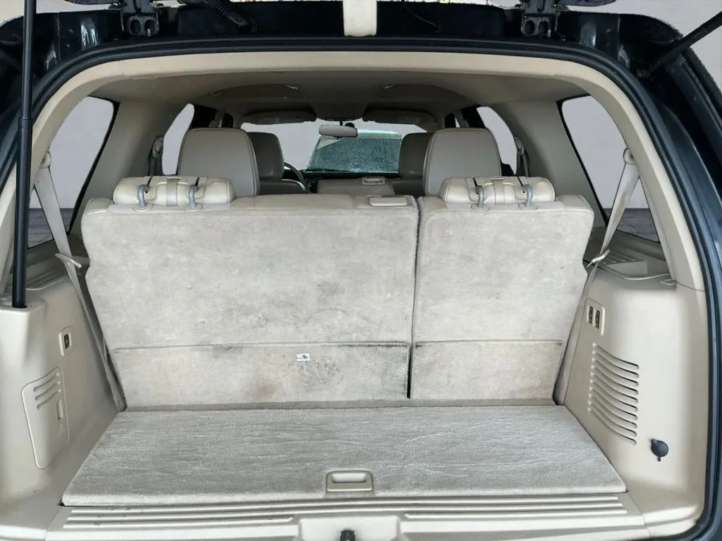 Ford Expedition photo 18
