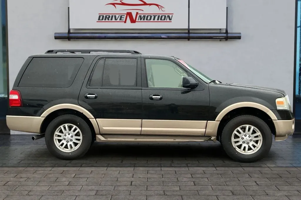 Another view of 2012 Ford Expedition XLT Sport Utility 4D for sale in Rio Rancho, NM at Drive N-Motion Rio Rancho