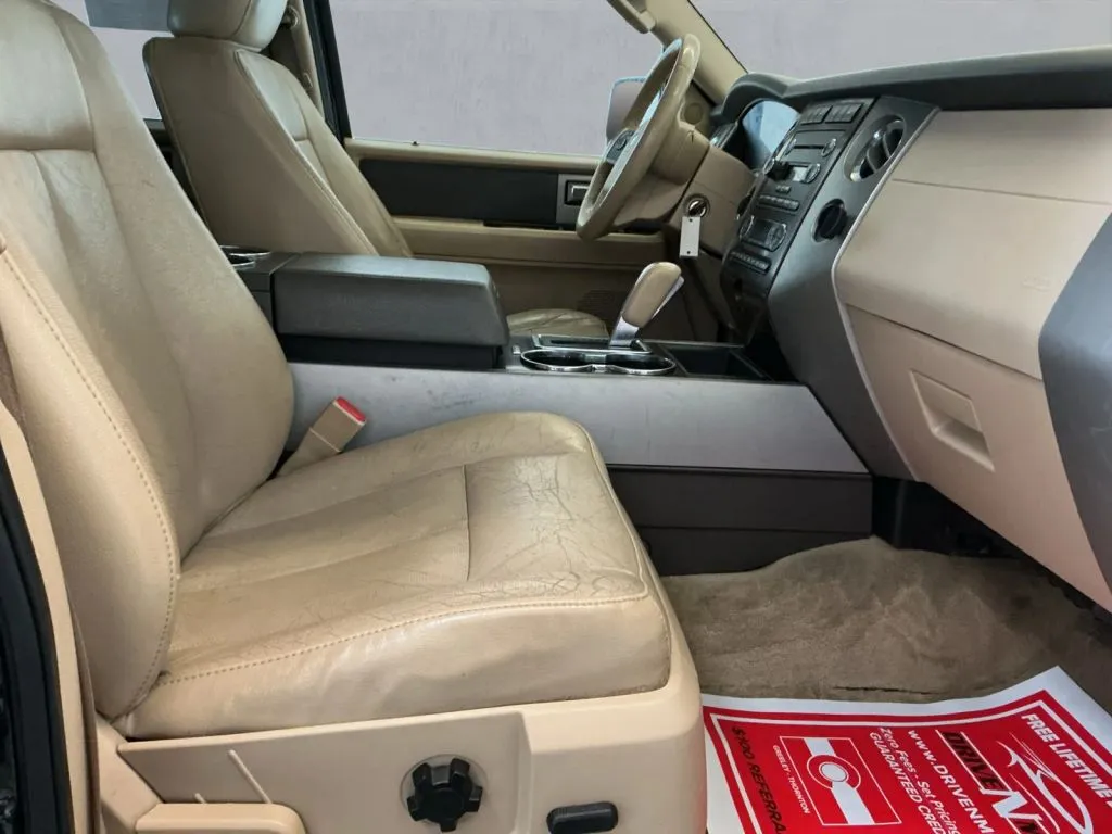 Ford Expedition photo 20