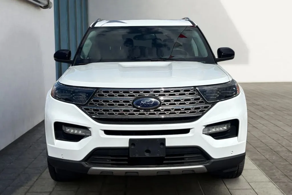 Photos of 2021 Ford Explorer Limited Sport Utility 4D for sale in Rio Rancho, NM at Drive N-Motion Rio Rancho
