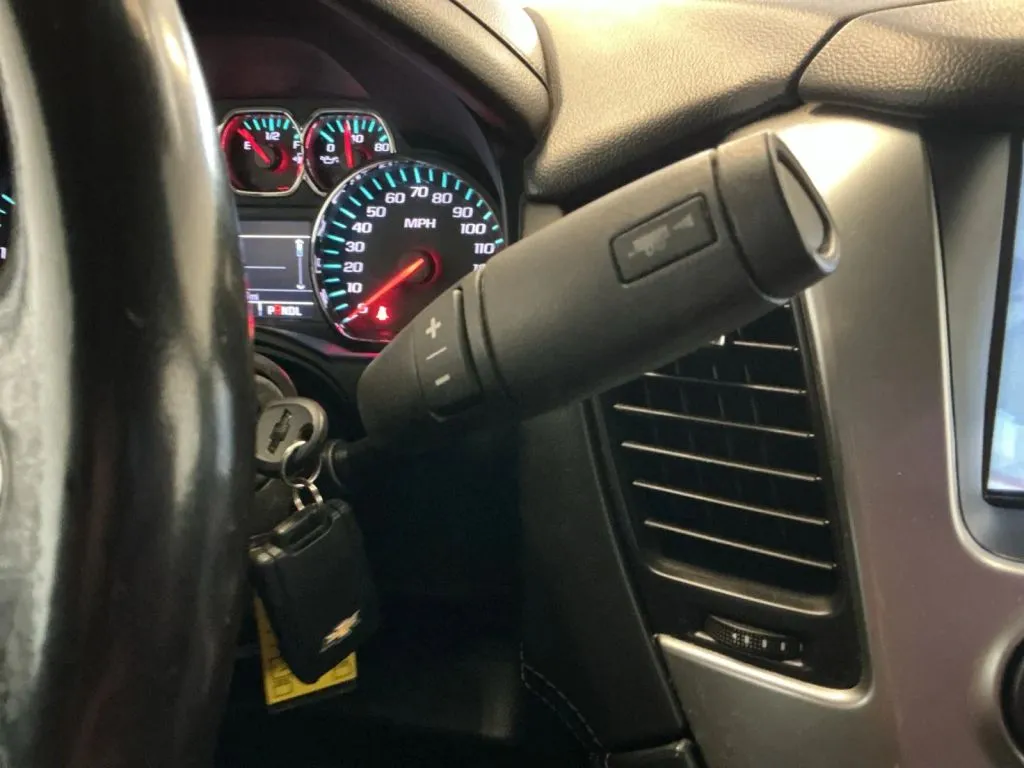 Chevrolet Tahoe photo 32