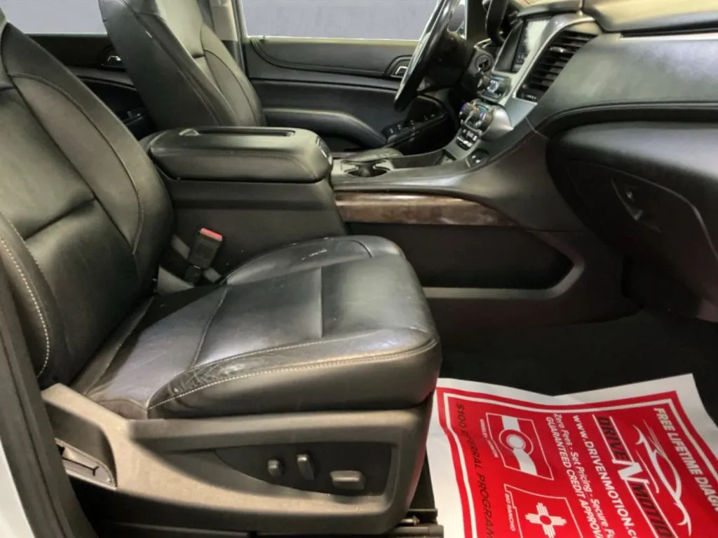 Chevrolet Tahoe photo 19