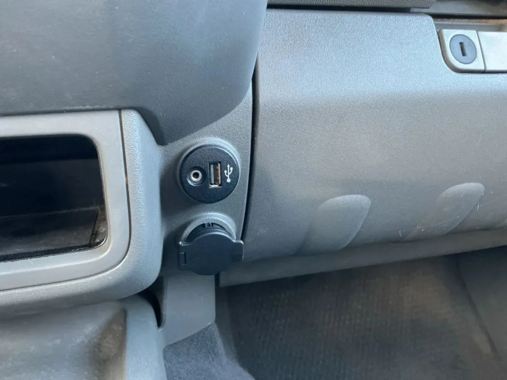 Nissan Frontier photo 32
