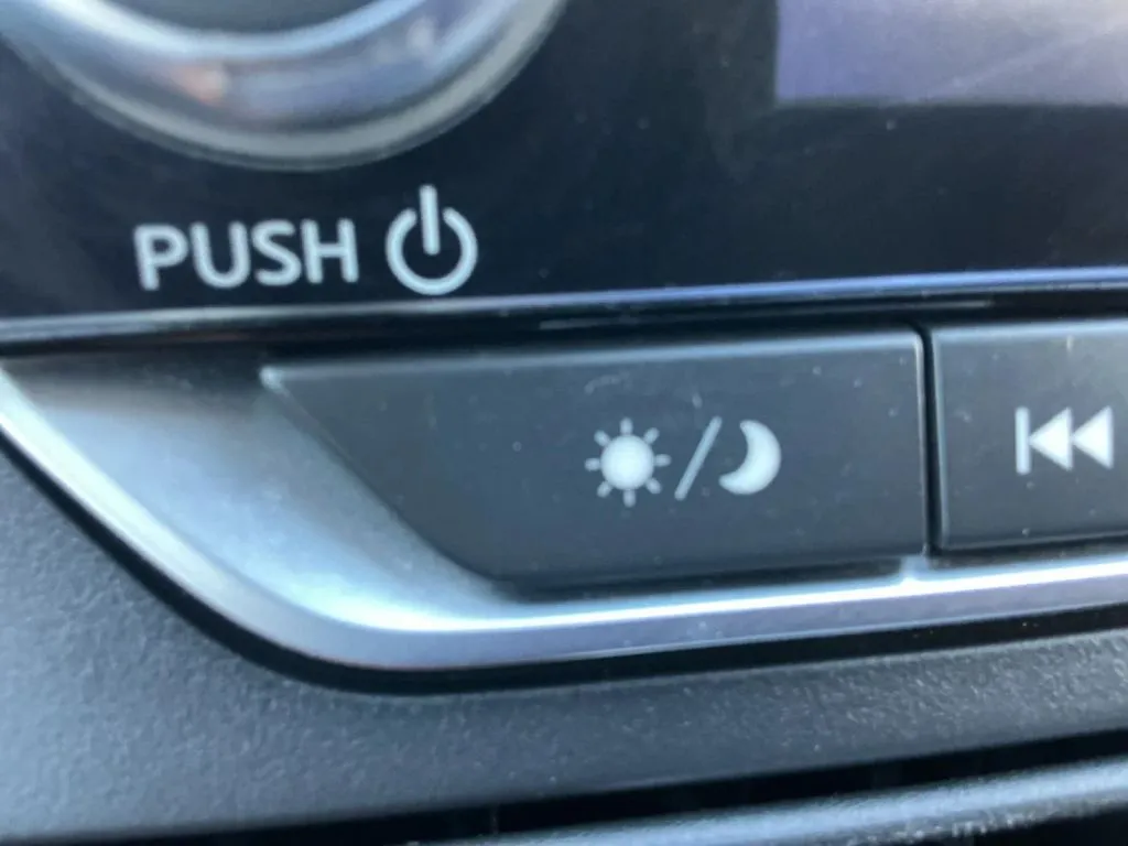 Nissan Altima photo 32