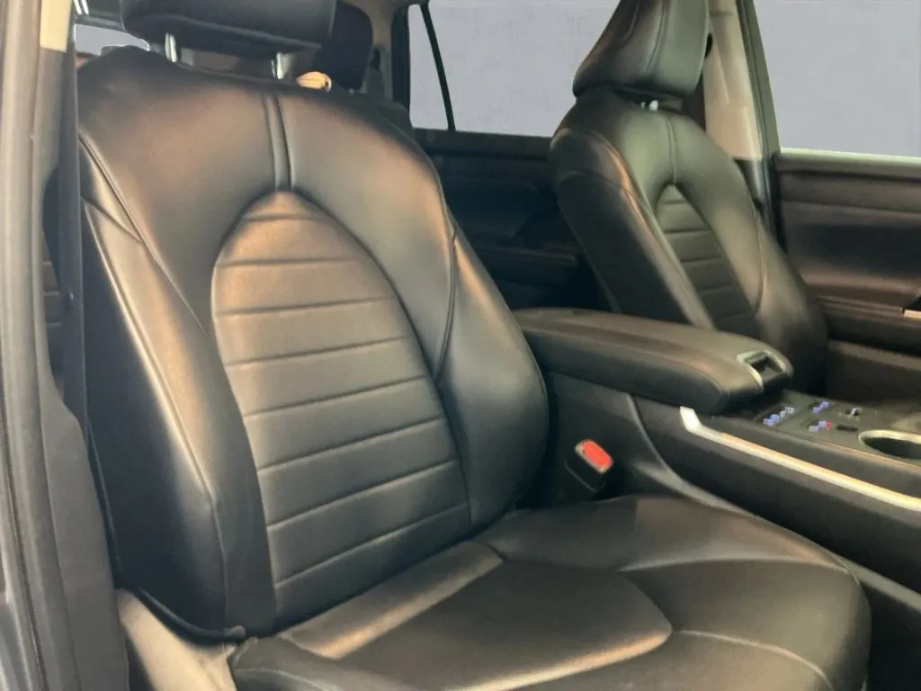 Toyota Highlander photo 22