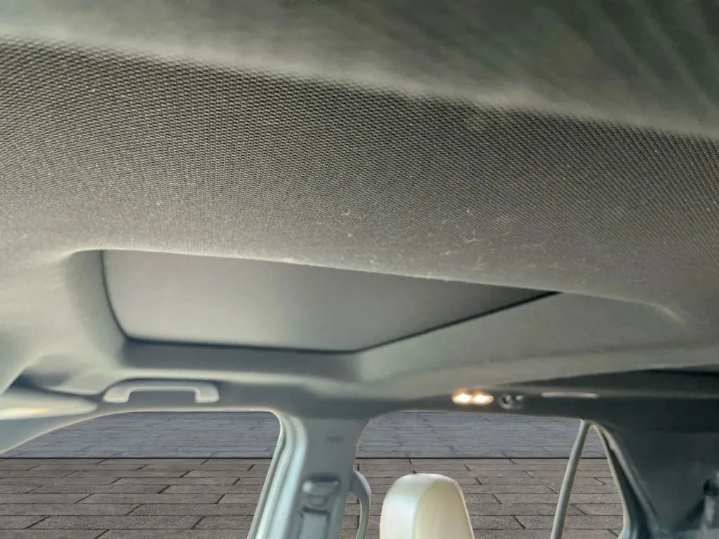 Ford Explorer photo 26