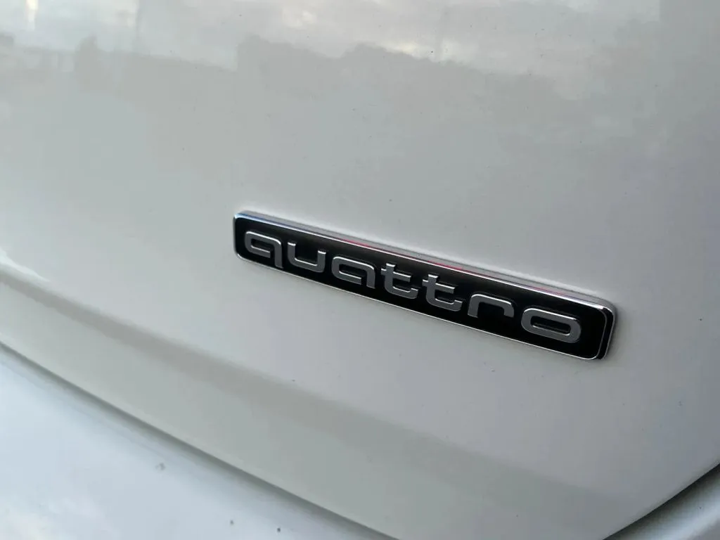 Audi A6 photo 29