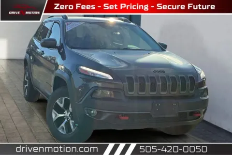 Gray 2016 Jeep Cherokee TrailHawk Sport Utility 4D for sale in Rio Rancho, NM