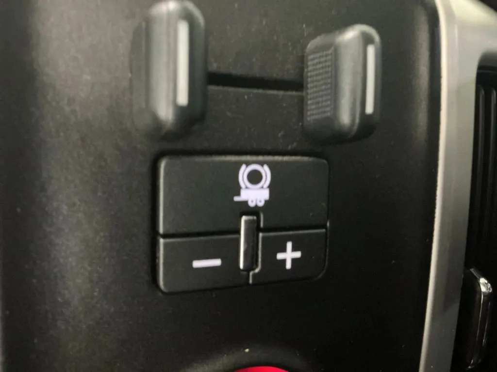 GMC Sierra photo 26