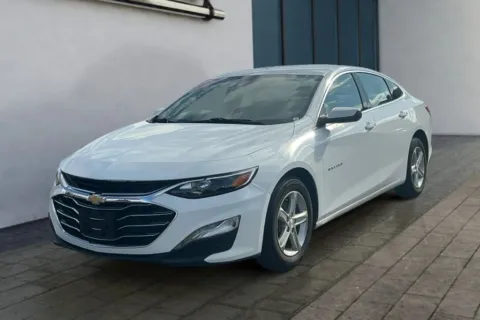 More photos of 2024 Chevrolet Malibu 1LT Sedan 4D at Drive N-Motion Rio Rancho, NM