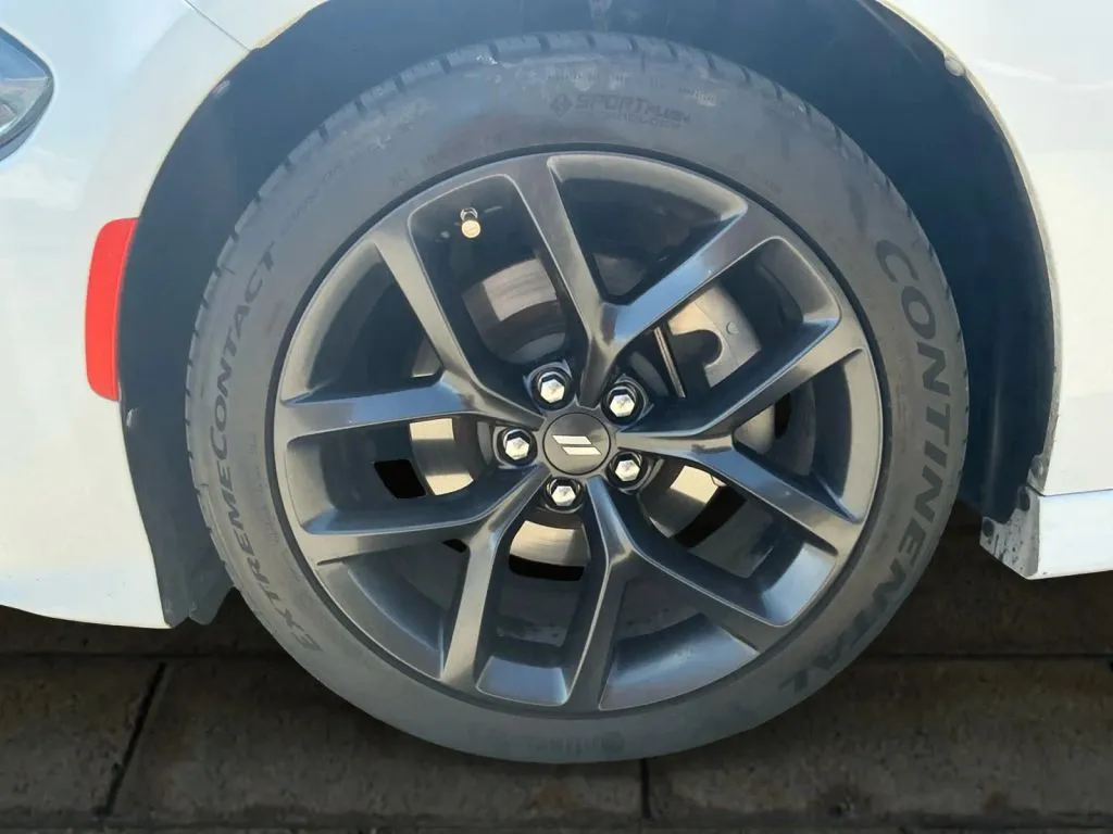 Dodge Charger photo 20