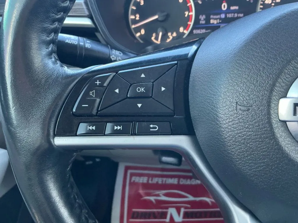 Nissan Altima photo 27