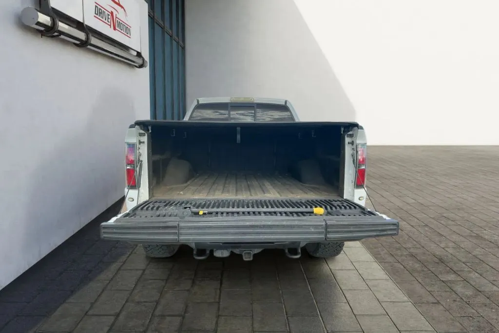 Ford F-150 photo 13