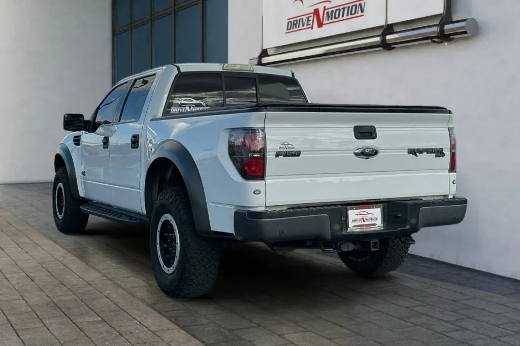Ford F-150 photo 6