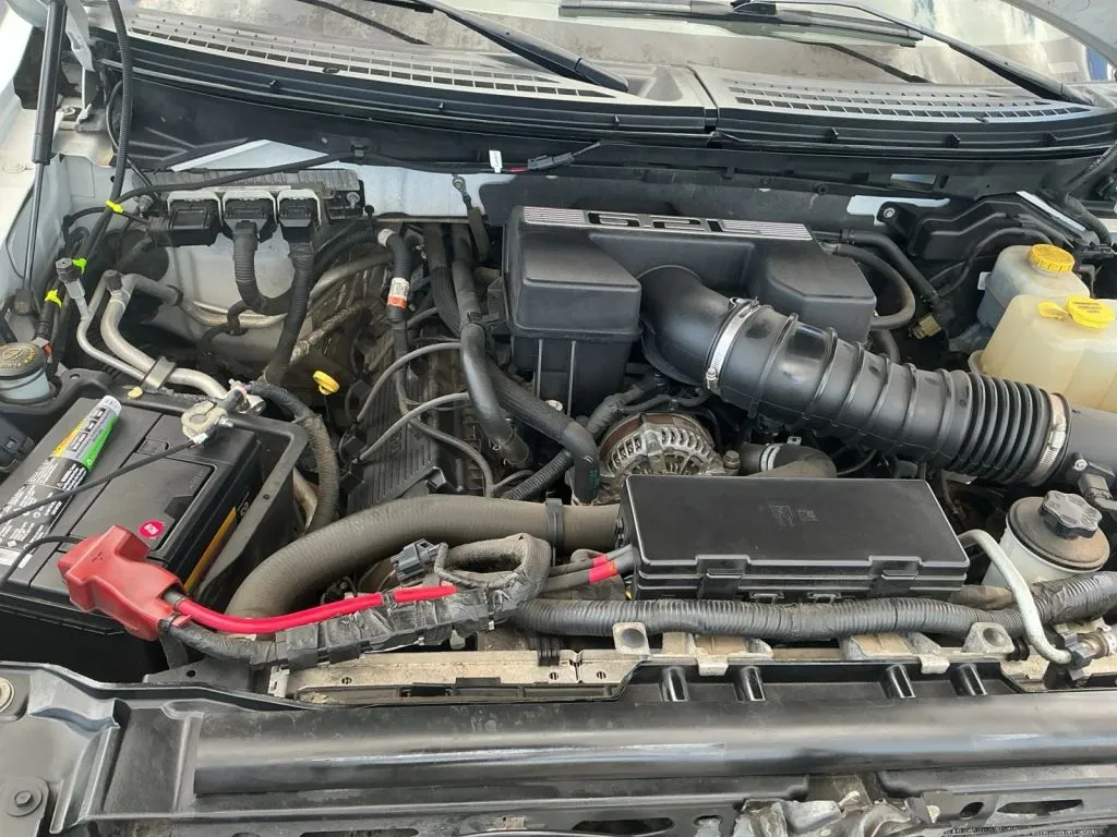 Ford F-150 photo 17