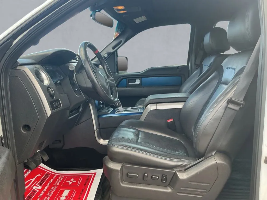 Ford F-150 photo 12