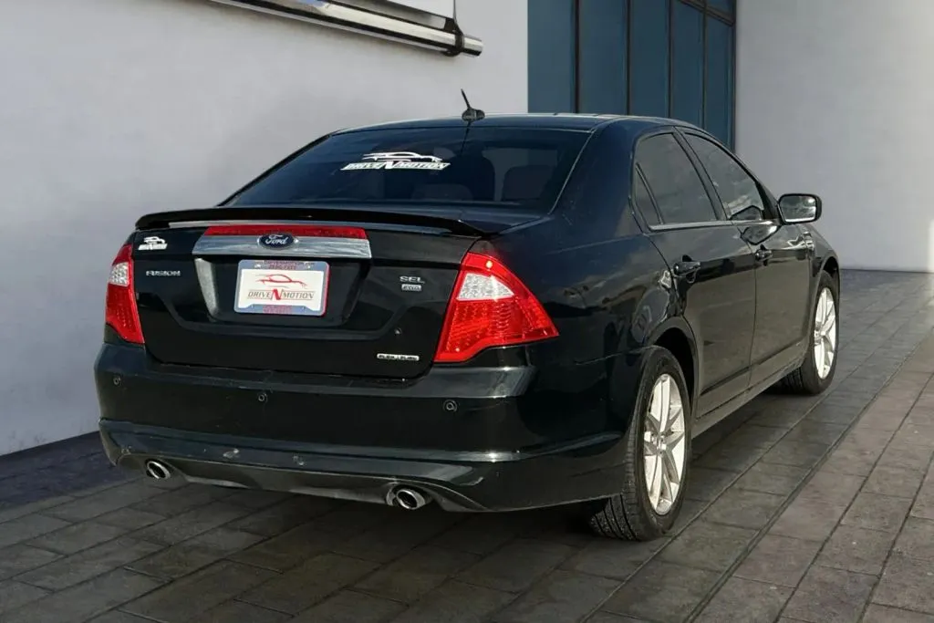 Another view of 2012 Ford Fusion SEL Sedan 4D for sale in Rio Rancho, NM at Drive N-Motion Rio Rancho