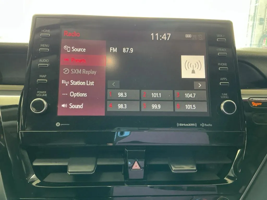 Toyota Camry photo 29