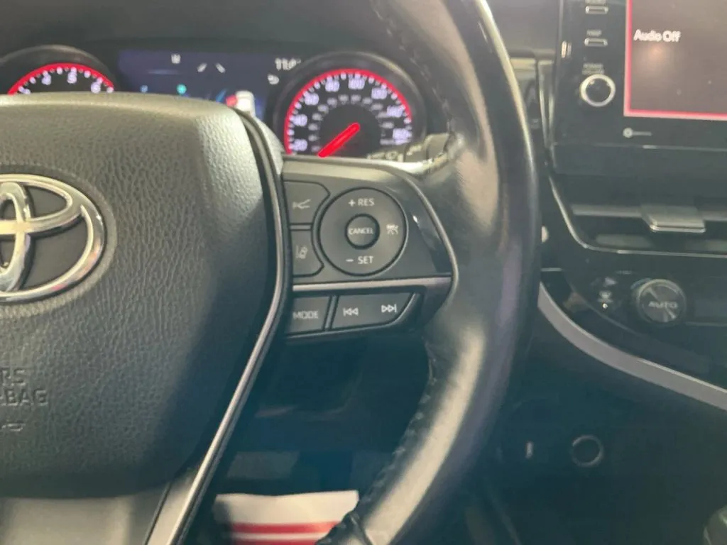 Toyota Camry photo 28
