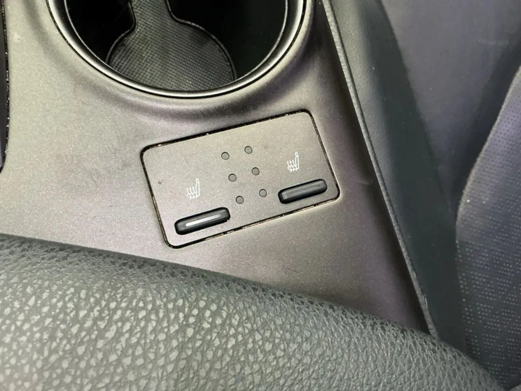 Toyota Camry photo 31