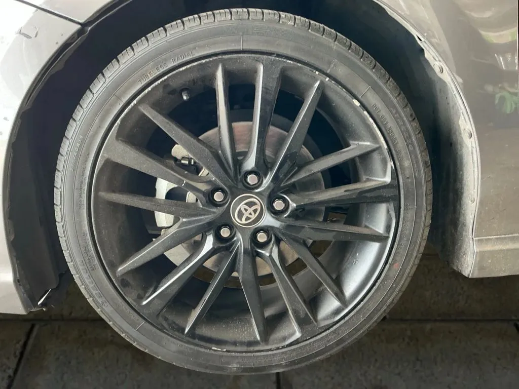 Toyota Camry photo 25