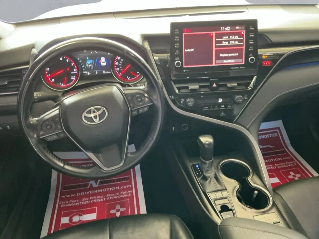 Toyota Camry photo 16