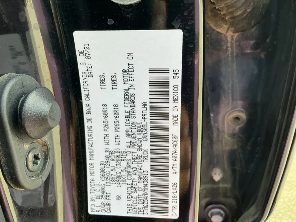 Toyota Tacoma photo 36