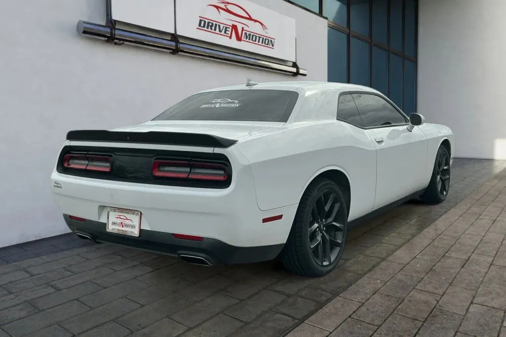 More photos of 2022 Dodge Challenger SXT Coupe 2D at Drive N-Motion Rio Rancho, NM