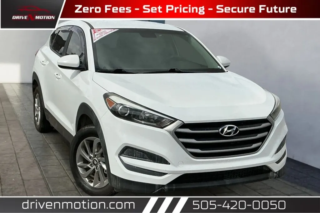 White 2018 Hyundai Tucson SE Sport Utility 4D for sale in Rio Rancho, NM
