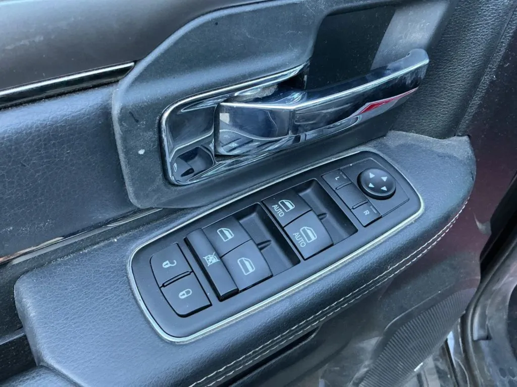 Ram 2500 photo 11