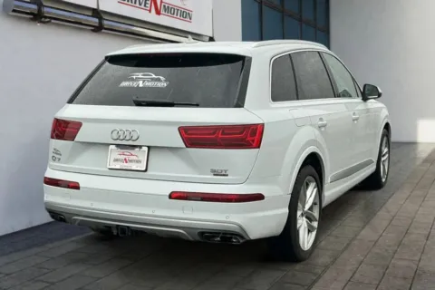 More photos of 2018 Audi Q7 3.0T Prestige Sport Utility 4D at Drive N-Motion Rio Rancho, NM