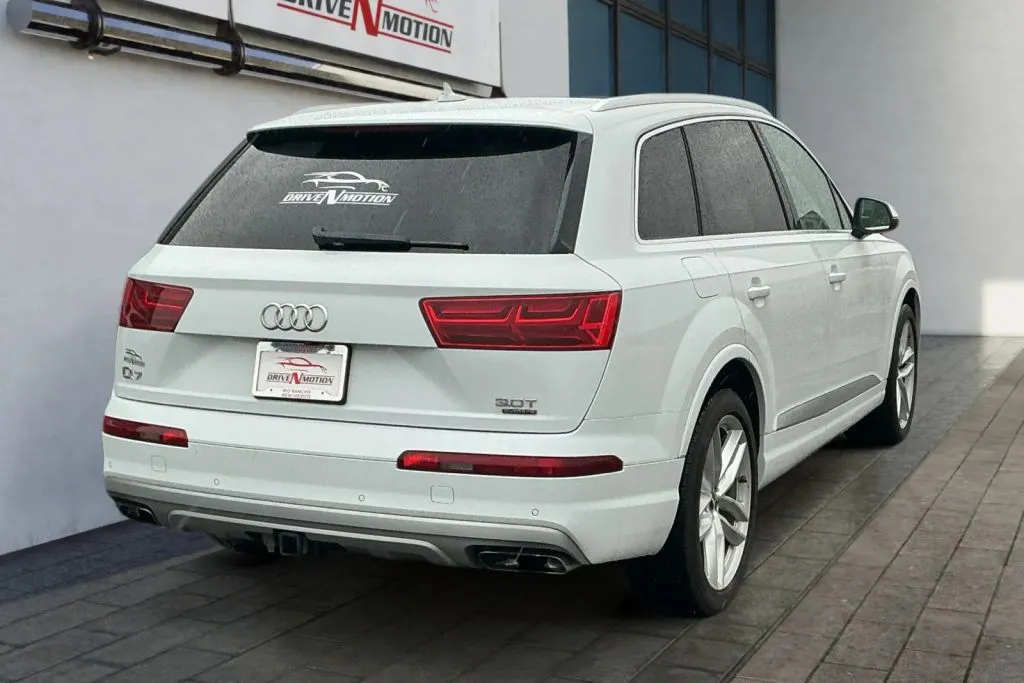 More photos of 2018 Audi Q7 3.0T Prestige Sport Utility 4D at Drive N-Motion Rio Rancho, NM