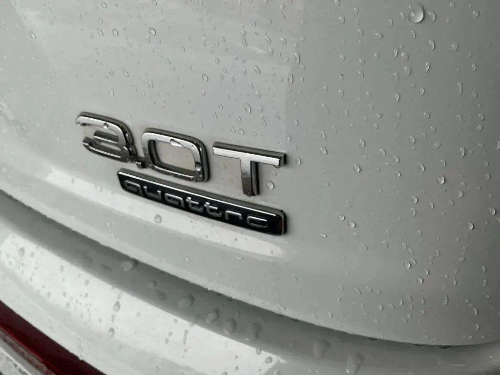 Audi Q7 photo 38