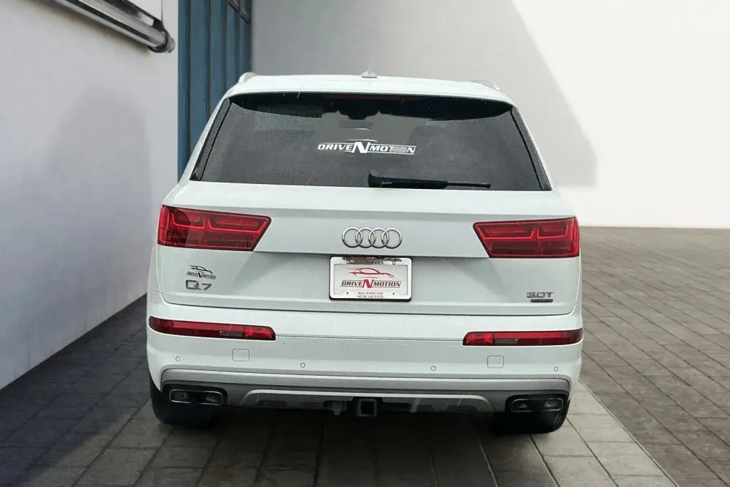 More photos of 2018 Audi Q7 3.0T Prestige Sport Utility 4D at Drive N-Motion Rio Rancho, NM