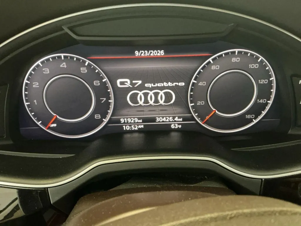 Audi Q7 photo 26