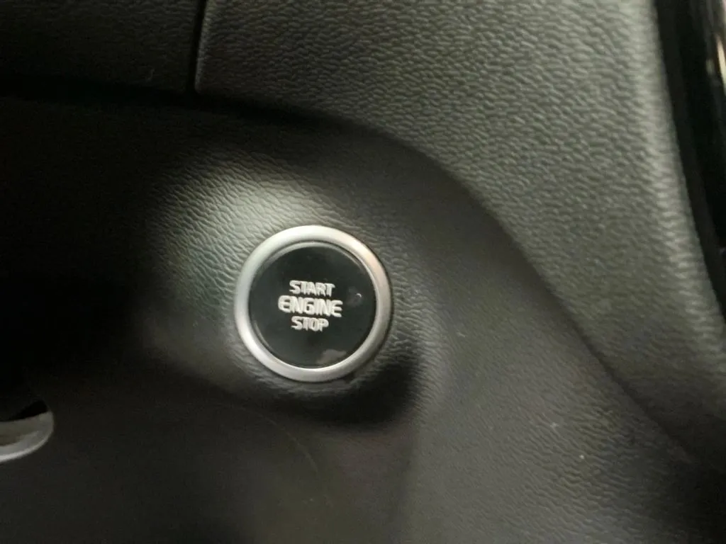 Volvo XC40 photo 33