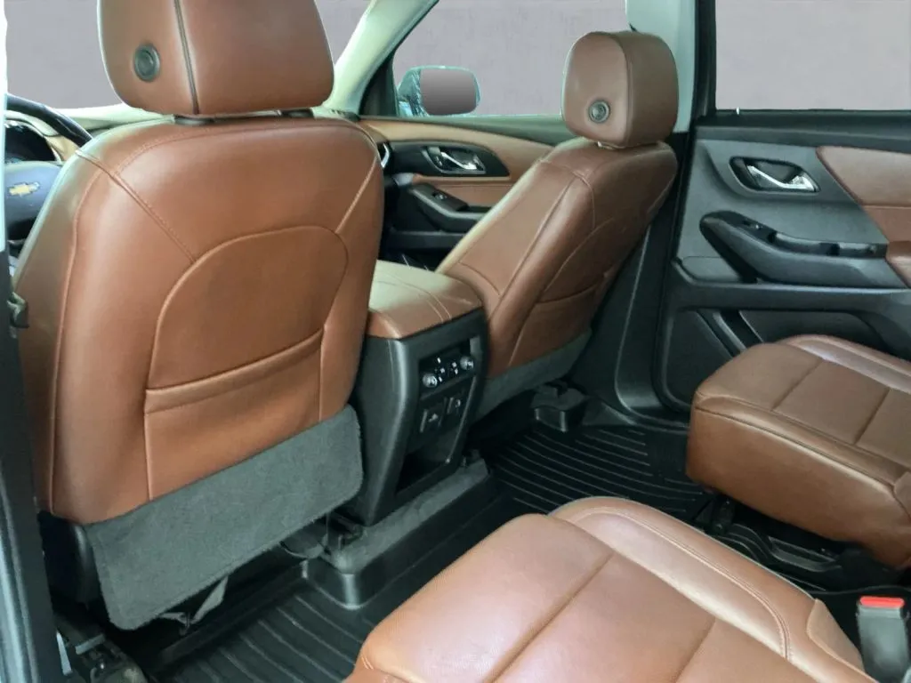 Chevrolet Traverse photo 15