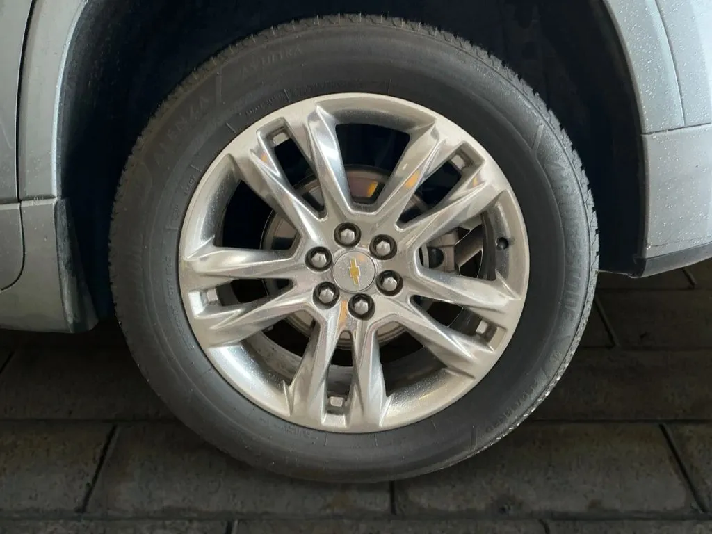 Chevrolet Traverse photo 18