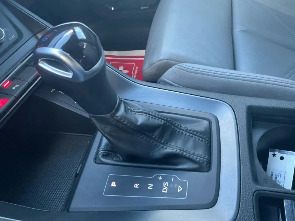 Audi Q3 photo 28