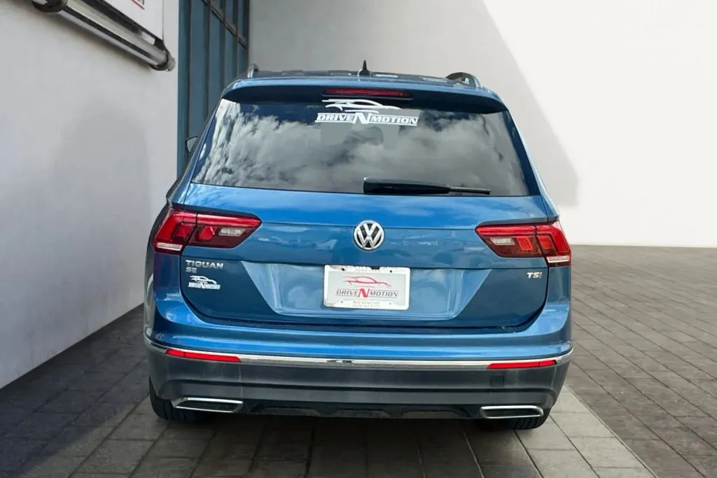 More photos of 2018 Volkswagen Tiguan 2.0T SE Sport Utility 4D at Drive N-Motion Rio Rancho, NM