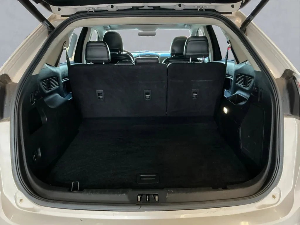 Ford Edge photo 18