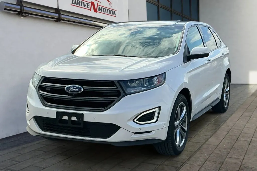Ford Edge photo 7